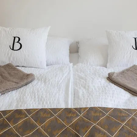 Guest house Bogaromi Borbirtok Kotcse